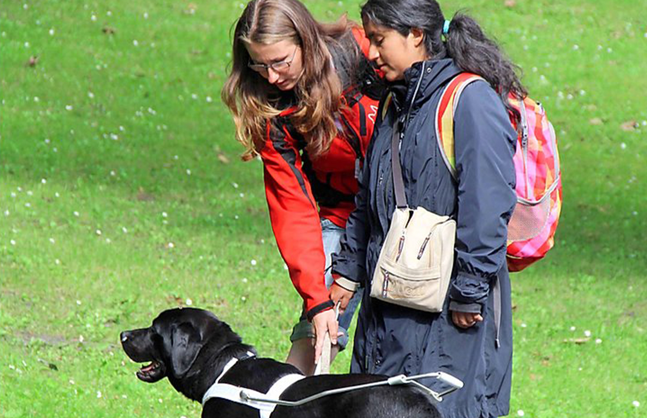 Aurélie and guide dog Nalu during the training in Bruges, BE. Aurélie and guide dog Nalu during the training in Bruges, BE.